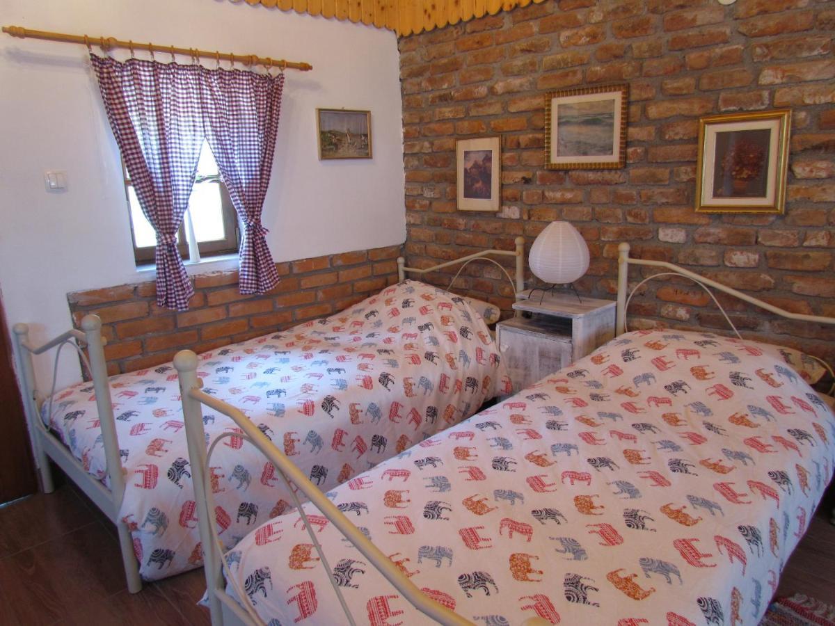 Studio Apartment Romeo Велика Горица Екстериор снимка